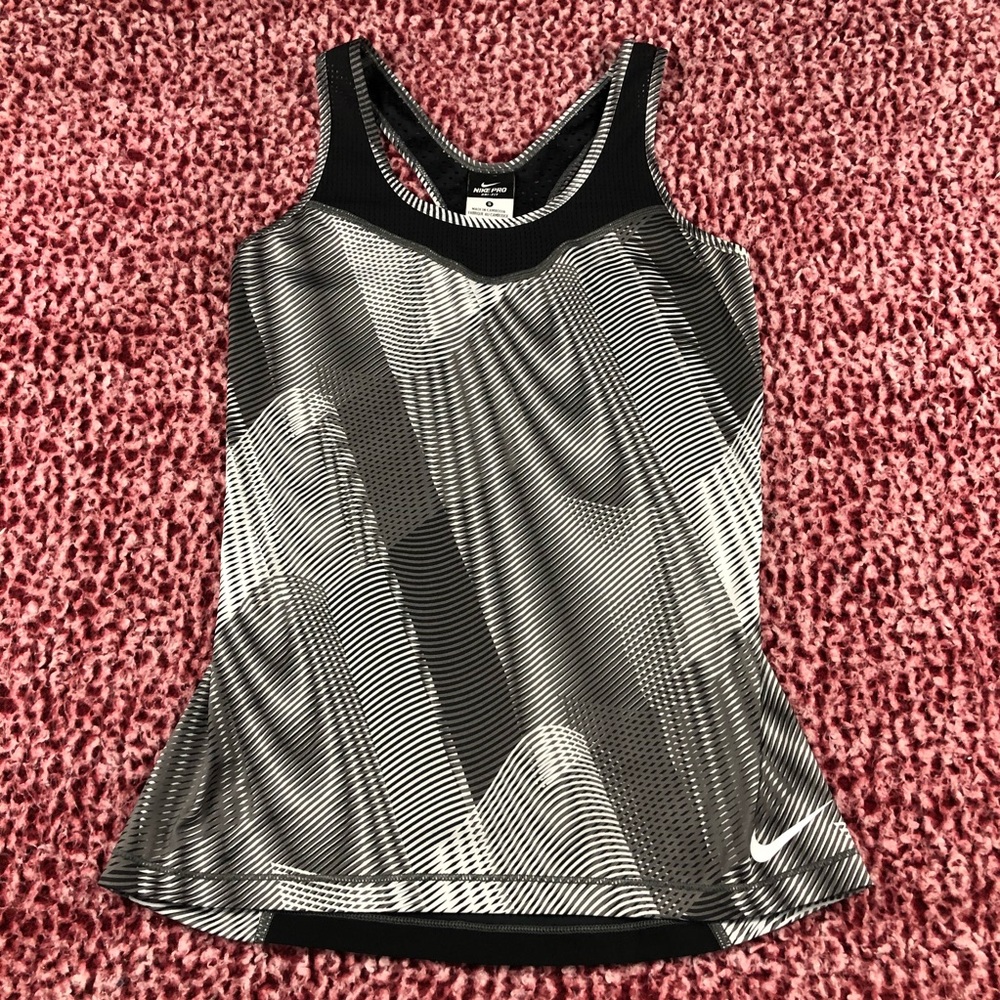 Women’s Nike Tank Top